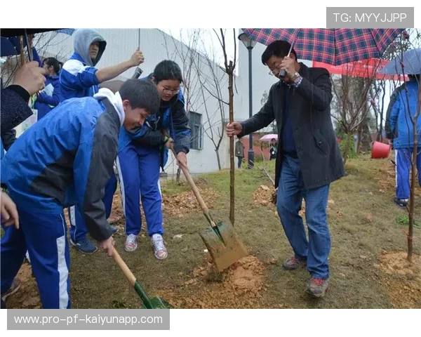 田径比赛现场环保宣传提升观众环保意识，田径队宣传稿